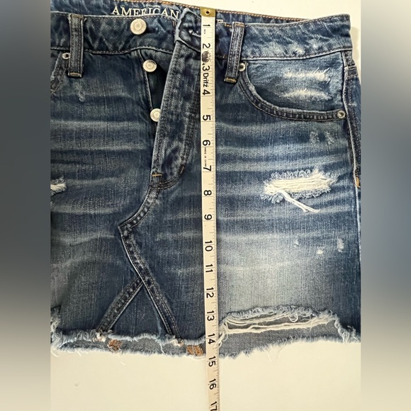 AMERICAN EAGLE Denim Distressed Button-fly Mini Skirt. - Picture 7 of 7